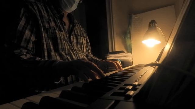 Autumn Leaves [Joseph Kosma] - Eugene Sokolinsky [sketch in mask on harpsichord] смотреть онлайн