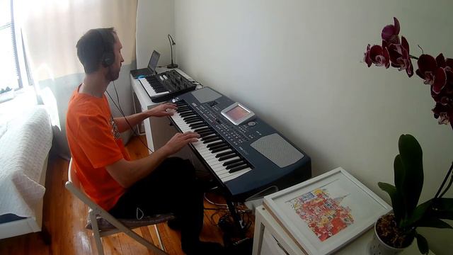 Марина Журавлева - "Еще вчера" (KORG PA500) смотреть онлайн