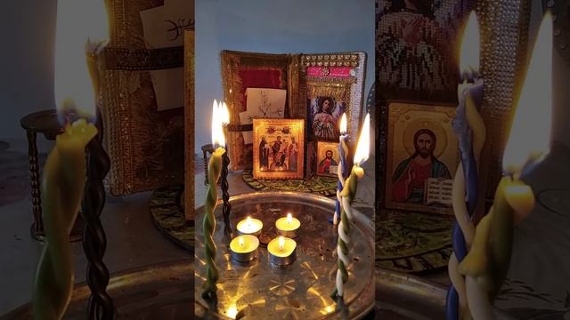???Ритуал для привлечения, денег, достатка, перед иконой Пр Богородицы "Всецарица"#денежнаямагия# смотреть онлайн