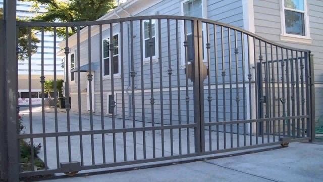 Iron Work Gate Design смотреть онлайн