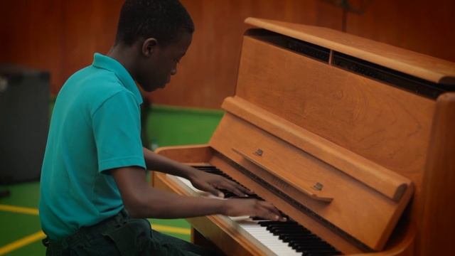 Maidwell Hall promotional video смотреть онлайн