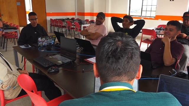 Avanza el Curso De Programadores Junior En Java Guatapé 2023 смотреть онлайн