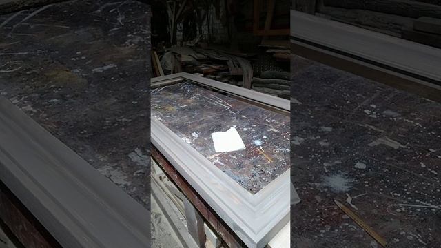 Декоративная рама под зеркало из дерева. Столярные изделия из дерева. смотреть онлайн