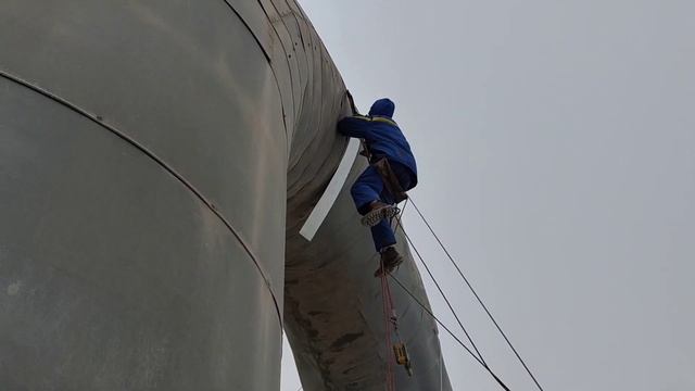 промышленный альпинизм. Серебрянь 26.01.23. смотреть онлайн
