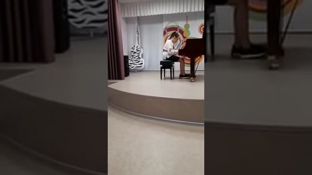 Кучеренко Вероніка Вальс в стилі Шопена смотреть онлайн