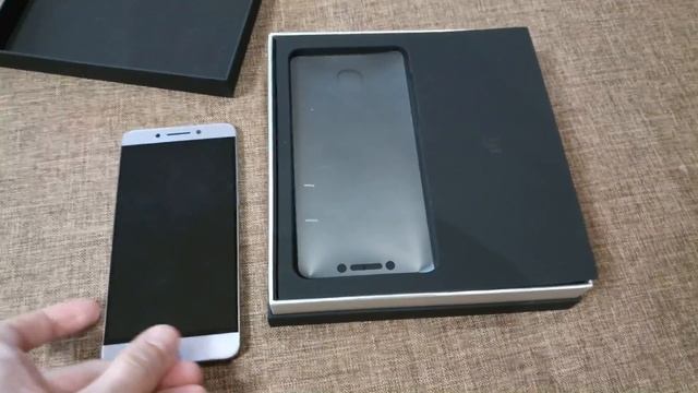 LeEco Le Pro 3 X727 - Беглый обзор и Распаковка