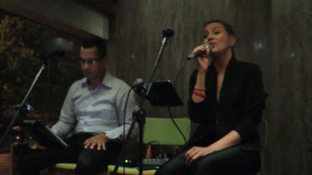 Laura Cortés - I Will Survive (Gloria Gaynor) смотреть онлайн