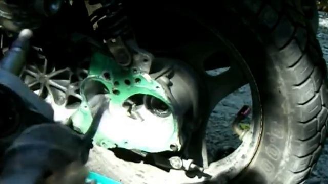 Как разобрать, отремонтировать, заменить, собрать редуктор скутера Honda смотреть онлайн