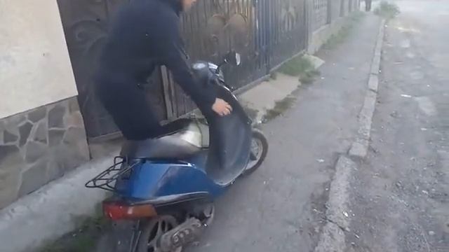 Колінька і мопед смотреть онлайн