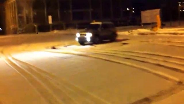 '99 Subaru Forester S-Turbo, Manual -- Winter Drift смотреть онлайн