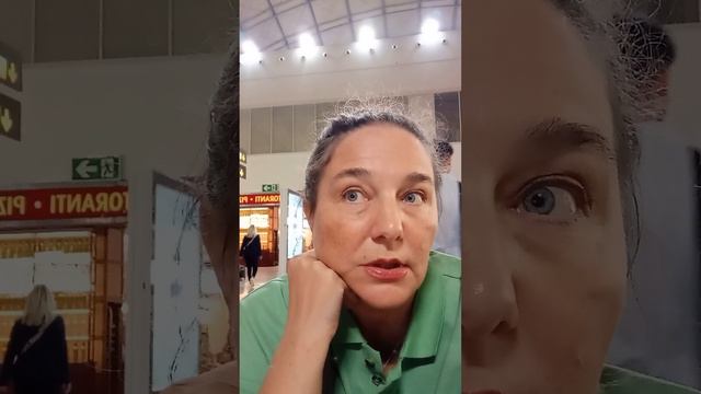 Почему не нужно помогать людям. смотреть онлайн