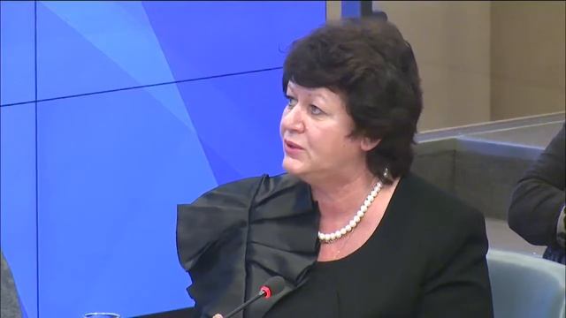 Круглый стол «Проблемы обеспечения лекарственными препаратами орфанных пациентов» смотреть онлайн