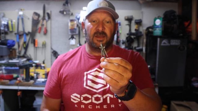 ONE BAD A$$ BROADHEAD!! смотреть онлайн