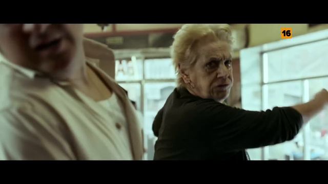 EL BAR, de Álex de La Iglesia. El miedo nos muestra como somos. Ya en cines. смотреть онлайн
