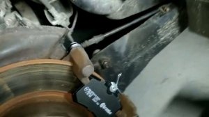 Замена задних тормозных колодок Фольксваген Гольф Плюс ??