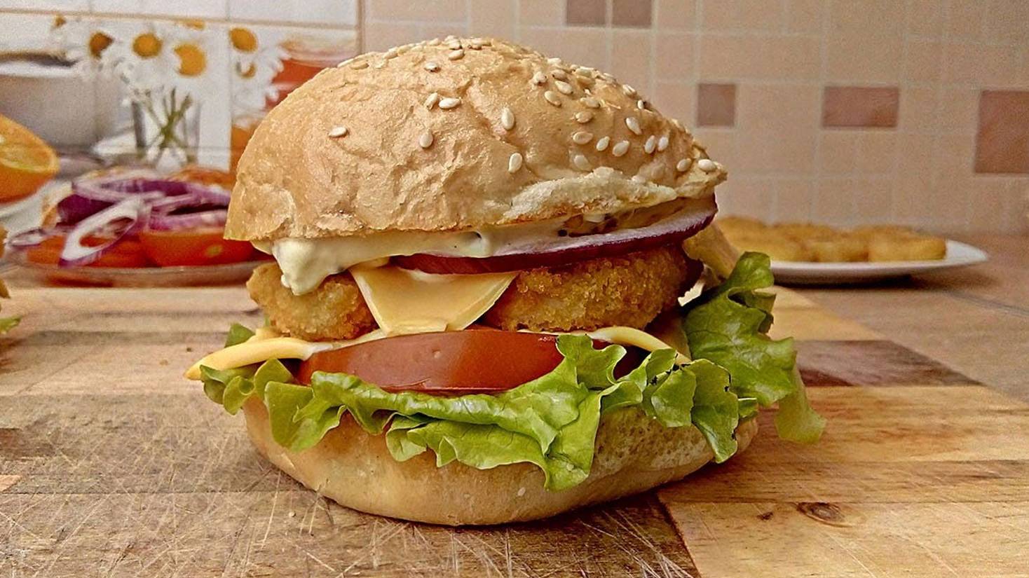 Приготовили чикенбургер в домашних условиях смотреть онлайн