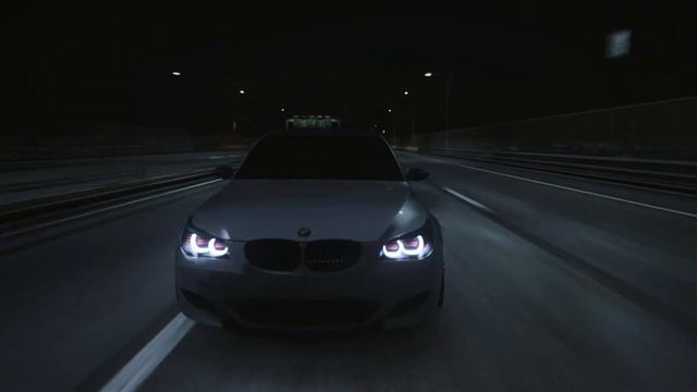 В потоке на Toyota Supra & BMW M5 E60 смотреть онлайн