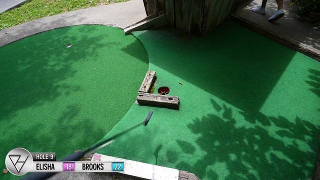 EPIC Old School Mini Golf Course! - This Place is Awesome! смотреть онлайн