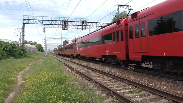 Электропоезд ЭД4МКМ-АЭРО-0005 (ТЧ-50) приг. поезд "Аэроэкспресс" №7133 Москва - аэропорт Домодедово смотреть онлайн