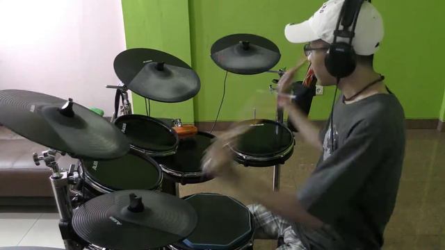 Taylor Swift - Shake It Off (Drum Cover by Timothy Liem) смотреть онлайн