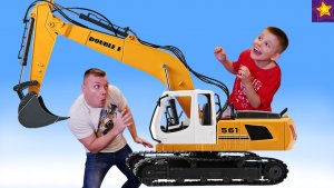 РАБОТАЕМ на ЭКСКАВАТОРЕ !!! Новый ЧЕЛЛЕНДЖ для Игорюши и Папы! Видео для детей про экскаватор