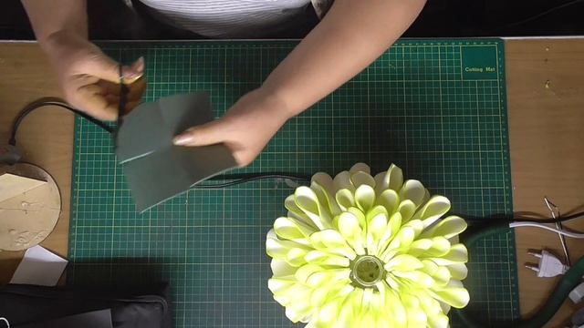 Помпонный георгин светильник смотреть онлайн