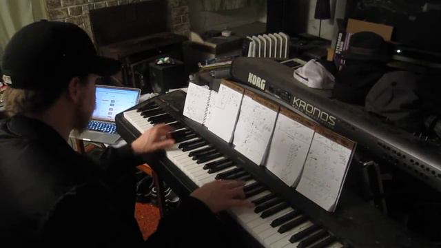 Juicy J Bandz to Make Her Dance Piano Cover смотреть онлайн