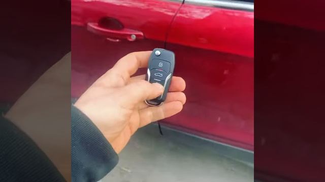 Ford Escape 2015 Американец добавили второй выкидной ключ 096-602-30-32 Киев выезд к авто бесплатно смотреть онлайн