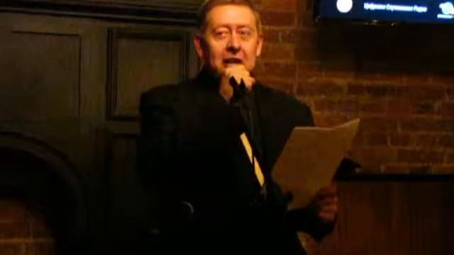 26 Евгений Ауров Я лабиринт рисую на стене в Салоне Творчества Неравнодушие 19 11 2015 смотреть онлайн