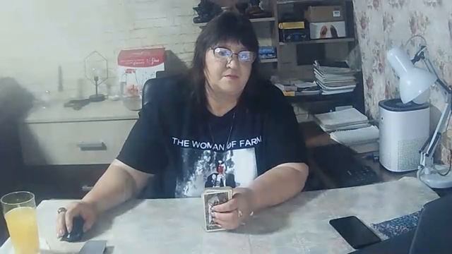 ВЕЧЕРНИЕ ГАДАНИЯ смотреть онлайн