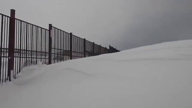 Выпало очень много снега смотреть онлайн