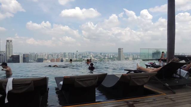 Timelapse Marina Bay Sands смотреть онлайн