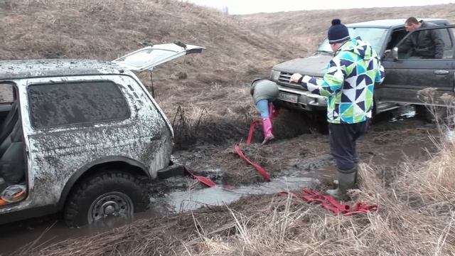 УТОПИЛИ JEEP и УАЗ! выбраться из ОВРАГА! TOYOTA, MITSUBISHI, НИВА, VOLKSWAGEN, NISSAN смотреть онлайн