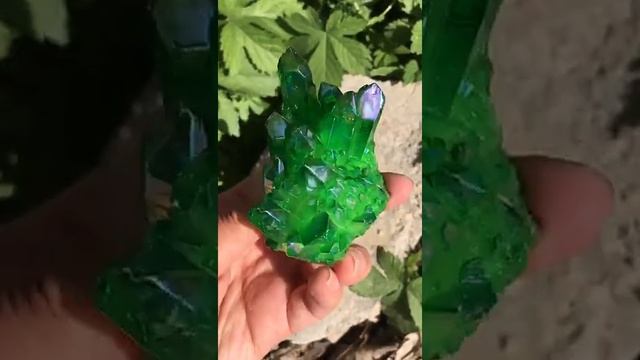 Натуральный камень Зеленый кварц. Минерал Green quartz. Празем 70g смотреть онлайн