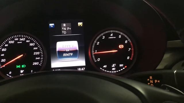 Камера заднего вида на Mercedes W205 смотреть онлайн