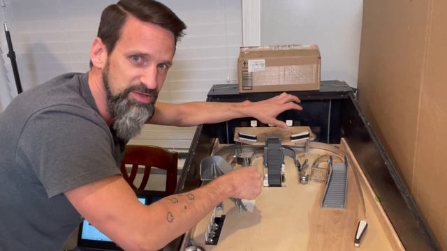 HOW TO MAKE A PINBALL MACHINE: Upper Playfield Part 3 смотреть онлайн