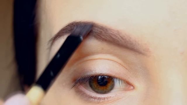 EYEBROW TUTORIAL | как я оформляю брови смотреть онлайн