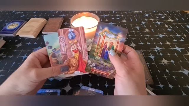 Кто из ваших умерших близких к вам пришёл? И о чём хочет поговорить с вами?! смотреть онлайн