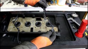 Сотворил залипуху замена прокладки крышки клапанов на Hyundai Elantra 2,0 Хендай Элантра 2002 года