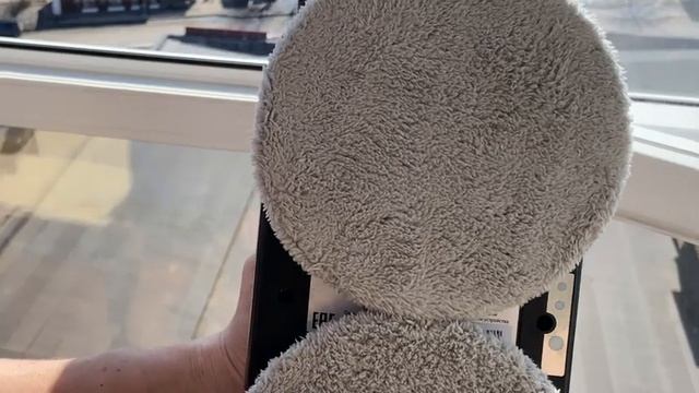 Робот-мойщик окон Даджет W100. Как безопасно помыть окна на 12 этаже. Обзор робота для мытья окон