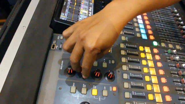 Cek digital Mixer Behringer X32 + HC second lAngkasa Pro Sound System | Jual Beli Alat Sound Bekas смотреть онлайн