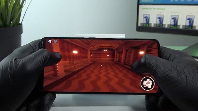 Xiaomi 12T Pro - ROBLOX | Gaming TEST | Beautiful AMOLED 120Hz vs Games! смотреть онлайн