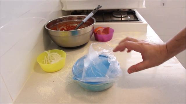 Как заранее заморозить тесто для пиццы - легко и просто! смотреть онлайн