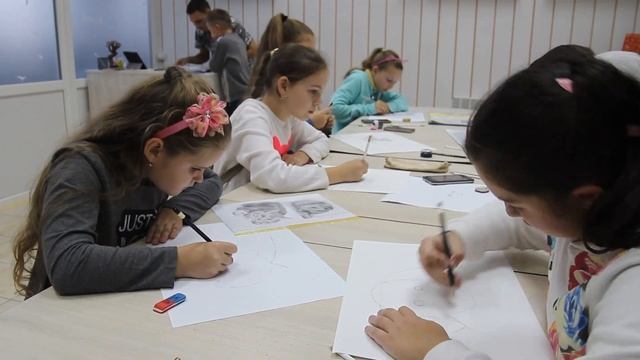 А вы пробовали рисовать ластиком? смотреть онлайн