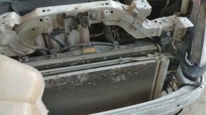 очистка радиатора от грязи на Chevrolet Orlando 1.8