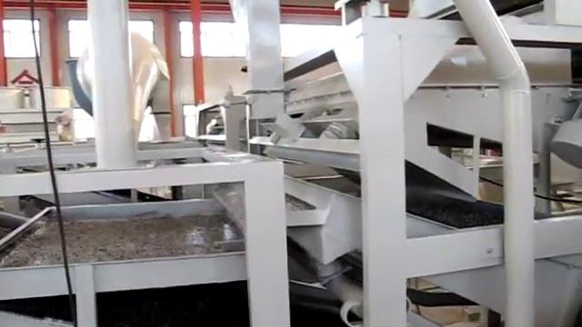 Оборудование для шелушения и сепарации подсолнечника TFKH-1500-1 смотреть онлайн