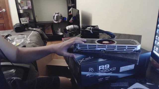 R9 295X2 Топовая Видео карта(Распаковка и установка топовой карты от NoDi) смотреть онлайн