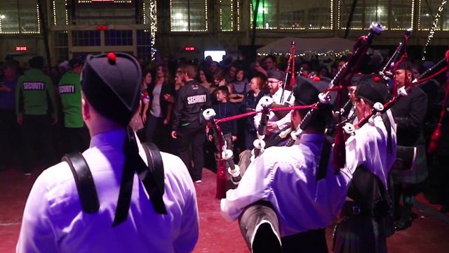 Hogman-eh! 2018: Steam Train to Mallaig - Ottawa Caledonian Pipes and Drums смотреть онлайн