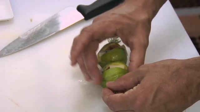 Grilled Blue Cheese Stuffed Figs With a Balsamic Reduction Sauce : Fig Recipes смотреть онлайн