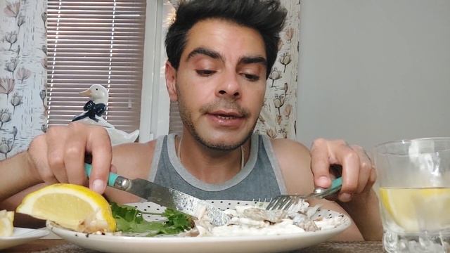 Мукбанг:РЫБА?НА ГРИЛЕ.У МЕНЯ НА ПЛЯЖЕ? ЕСТЬ СВОЁ МЕСТО☀️